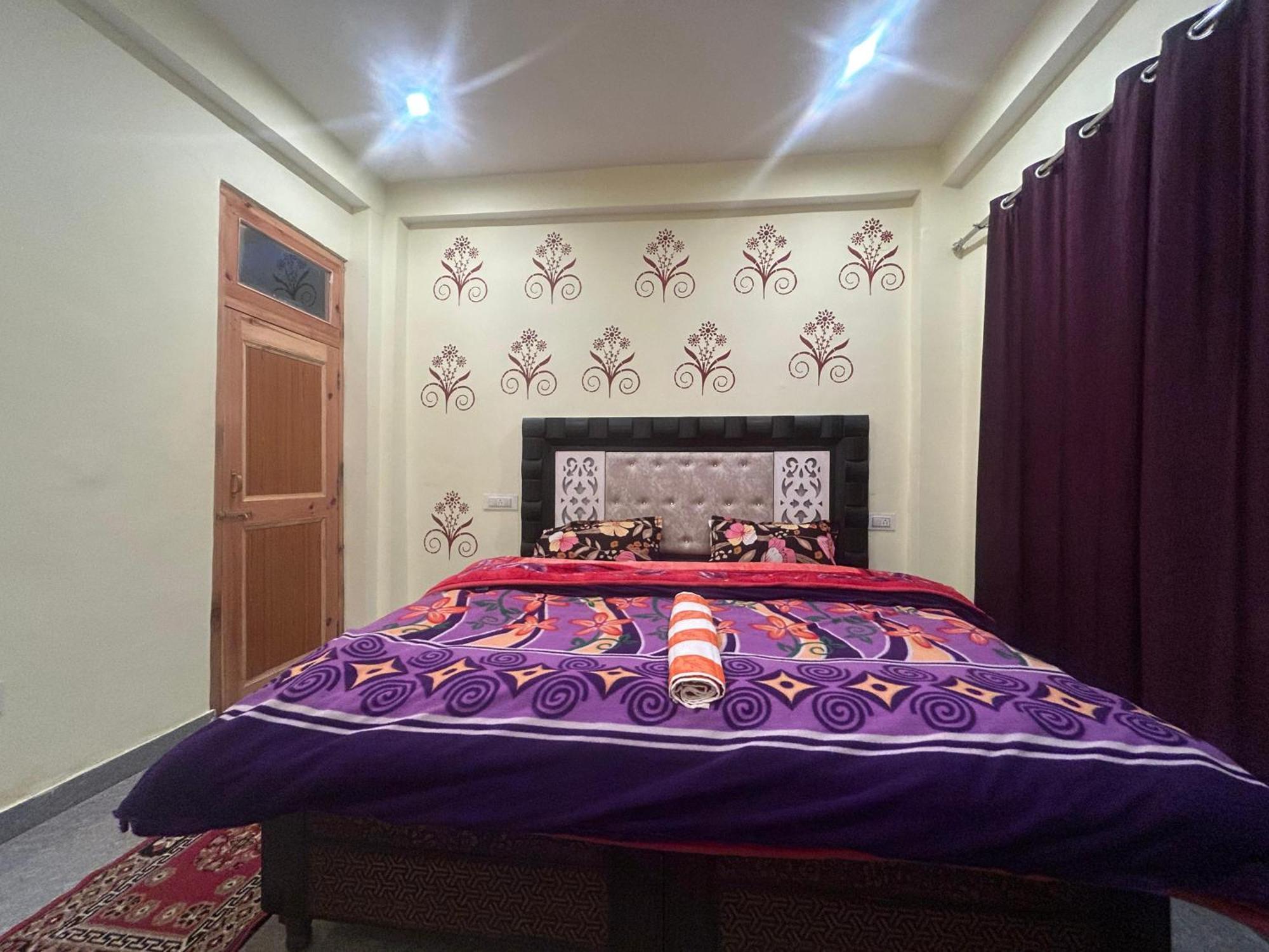 Karma Guest House And Cafe Kalgha 객실 사진